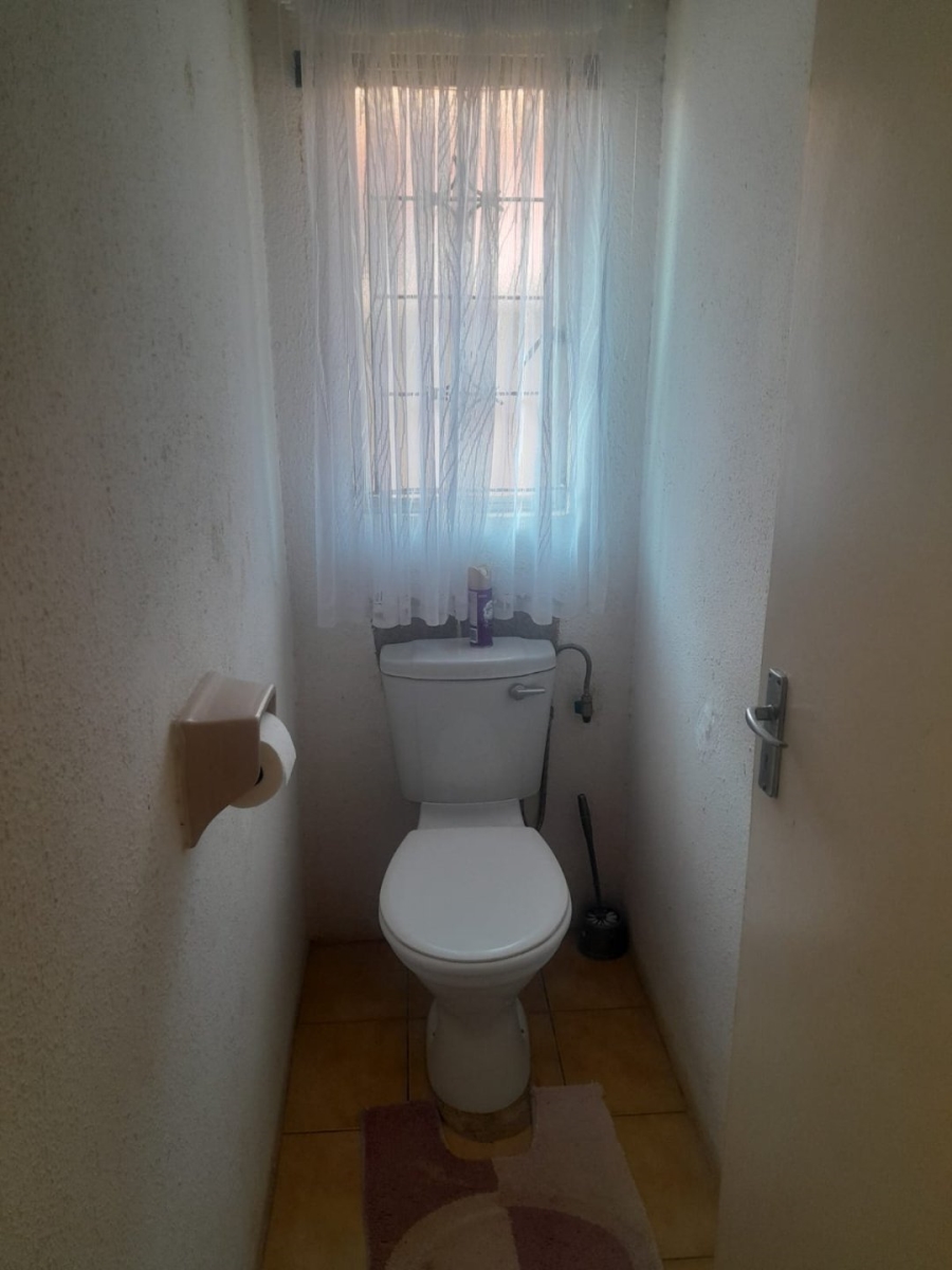 3 Bedroom Property for Sale in Morula View North West